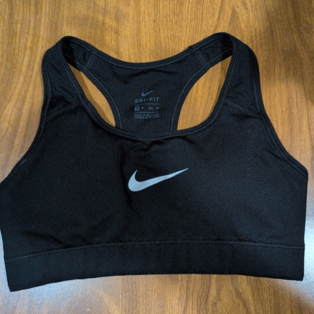 Nike Black Medium-Support Sports Bra with Racerback